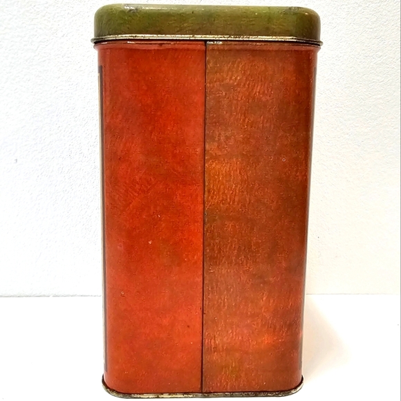 Vintage Golden Harvest Bleached Flour Tin Canister with Lid - Picture 3 of 16